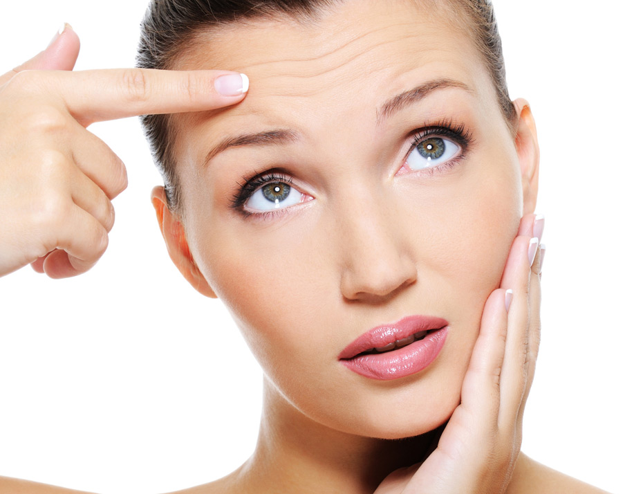 Woman-showing-forehead-wrinkle